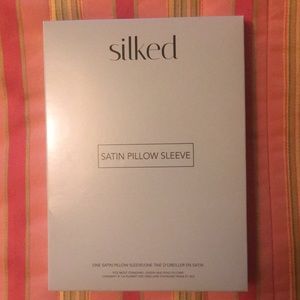 Satin Pillow Sleeve